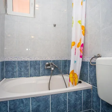 Guest house Mala Karla 1685